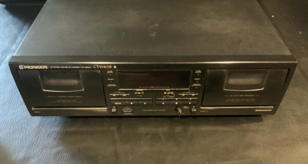 Pioneer CT-W403R Dual Cassette, Auto Reverse, Dolby B & C, HX Pro READ - Image 6
