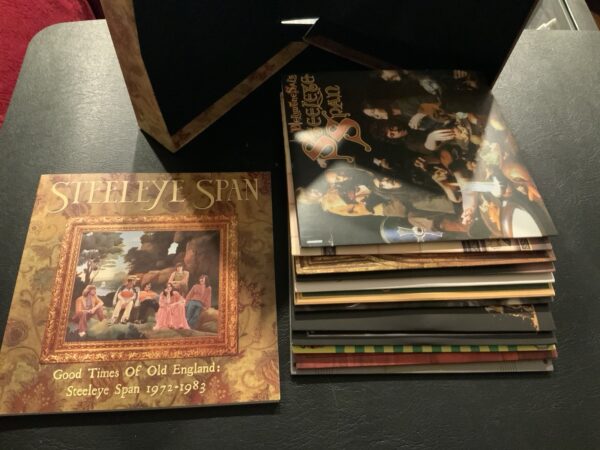 Steeleye Span 12 CD box set Good Times of Old England 1972-1983 - Image 9