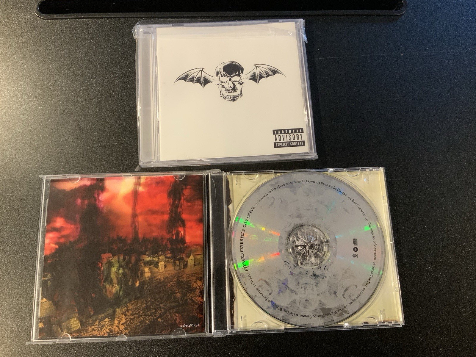 Lot of 2 CD: Avenged Sevenfold - City Of Evil & Self Titled Metal/Rock - Image 3