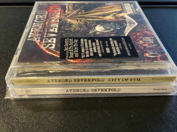 Lot of 2 CD: Avenged Sevenfold - City Of Evil & Self Titled Metal/Rock - Image 5