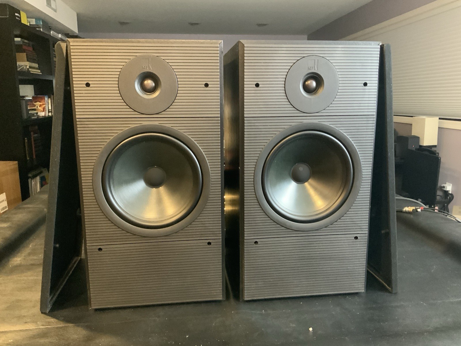 Audiophile Brand KEF Speakers K 140 / K140 / SP 3133 8 OHM, Banana Jack VIDEO