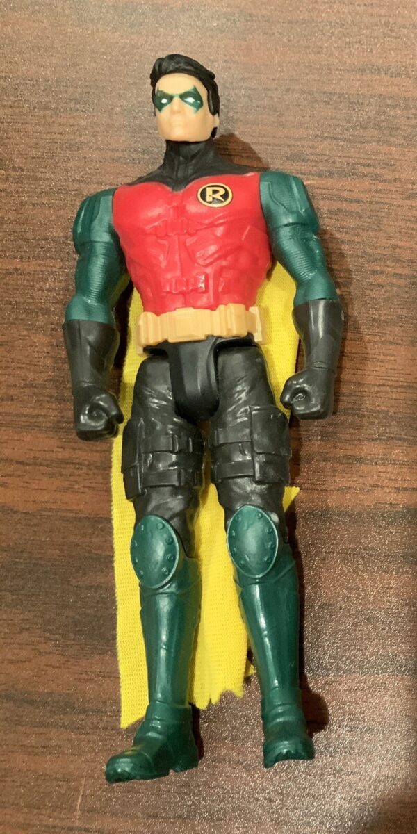 DC Multiverse Red Robin 6" Action Figure with Long Yellow Cape Loose