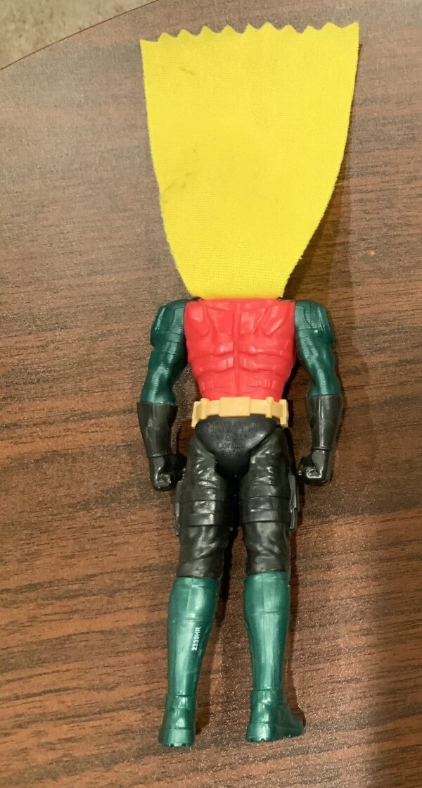 DC Multiverse Red Robin 6" Action Figure with Long Yellow Cape Loose - Image 3