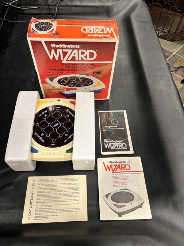 Waddingtons WIZARD Tested in Box and Instructions 1979 Electronic Game WORKS! - Image 9