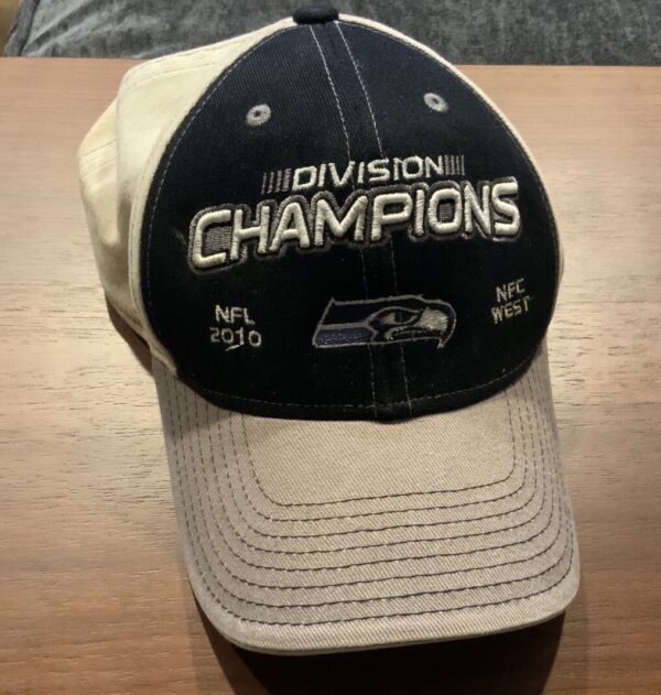 Seattle Seahawks NFL 2010 DIVISION CHAMPIONS NFC WEST Hat Embroidered Blue Reebo