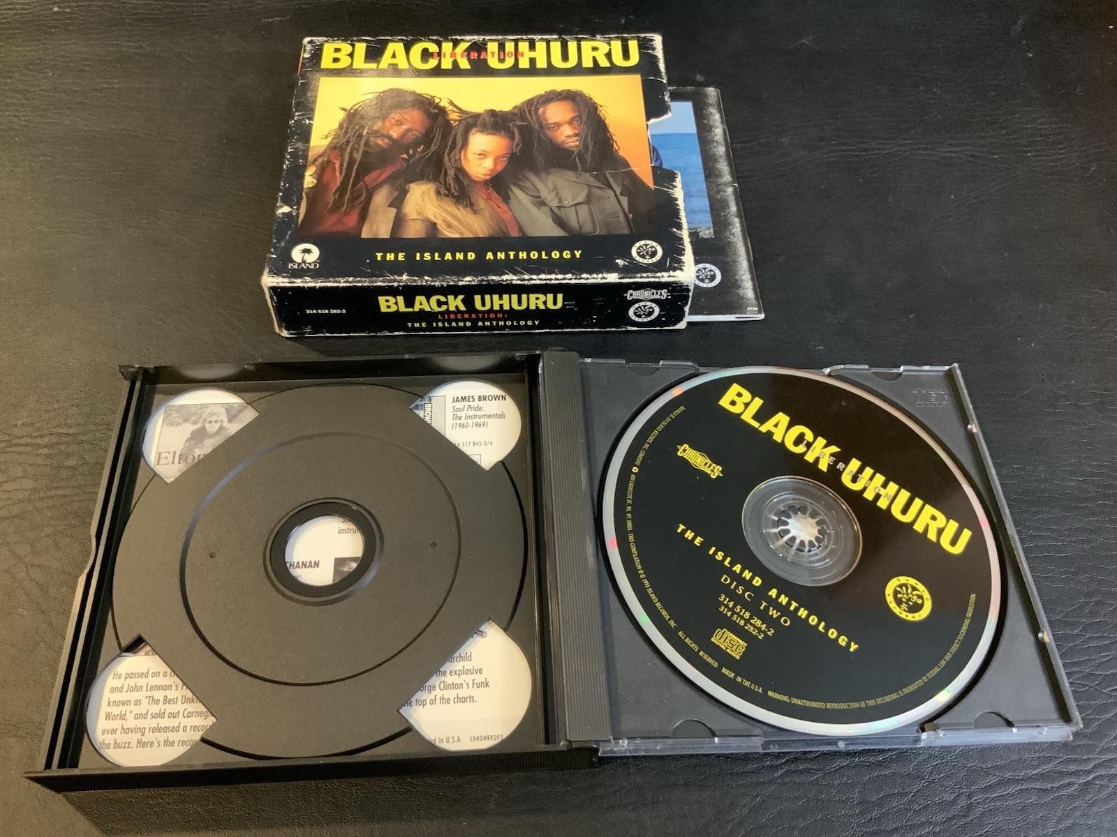 Black Uhuru 2 CD Lot: Liberation - The Island Anthology 2CD Mango (1993) + Red - Image 10