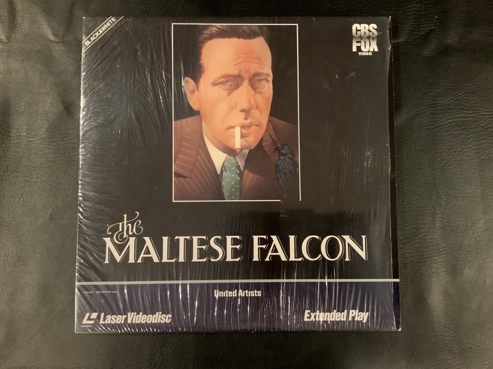 The Maltese Falcon LASERDISC Extended Play Classic W/ Humphrey Bogart CBS Fox