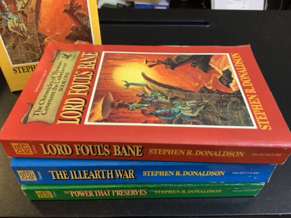 Chronicles of Thomas Covenant the Unbeliever 3 Volume Box Set Stephen Donaldson - Image 4
