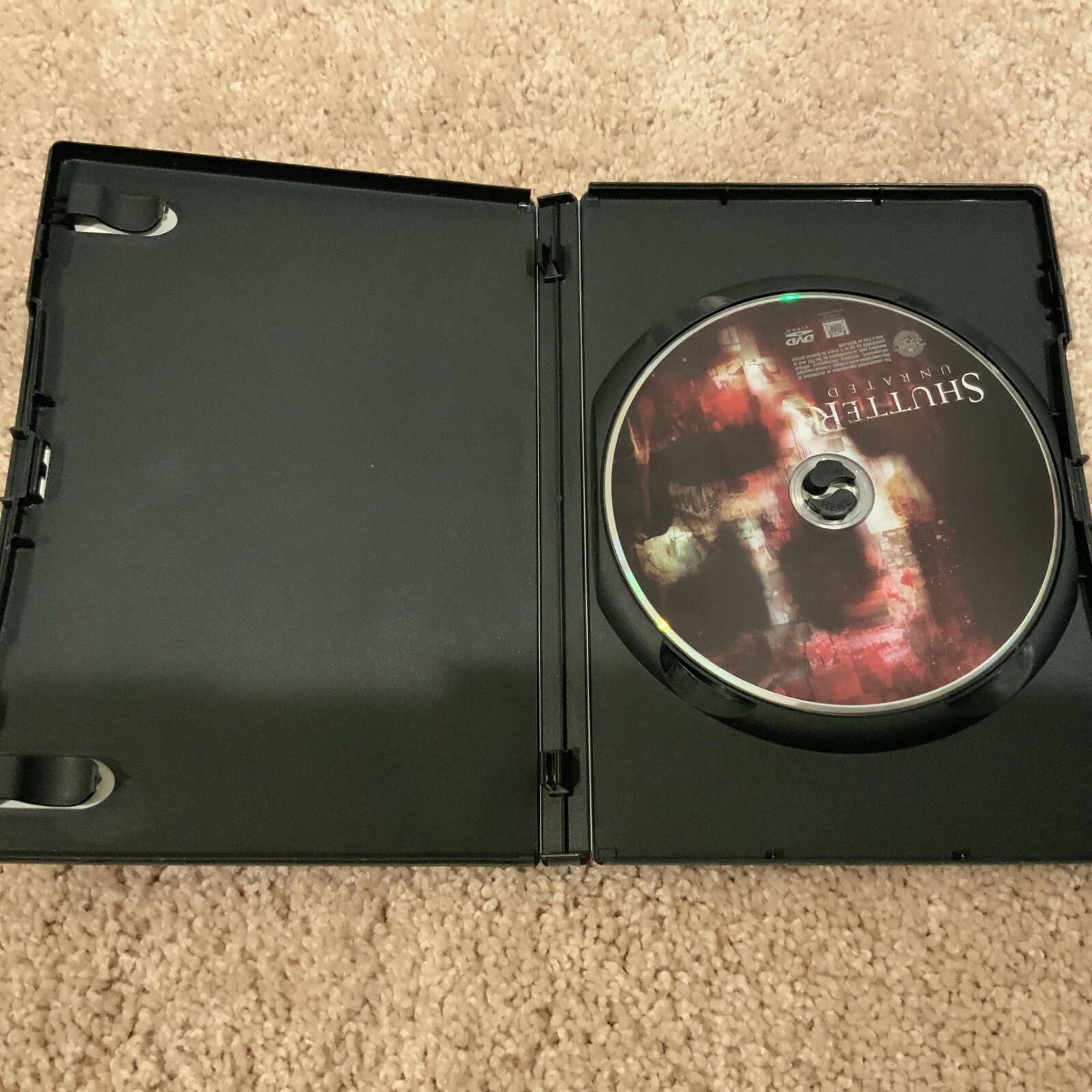 Shutter (Widescreen Unrated Edition) DVDs | Essential Horror For Collectors - Image 3