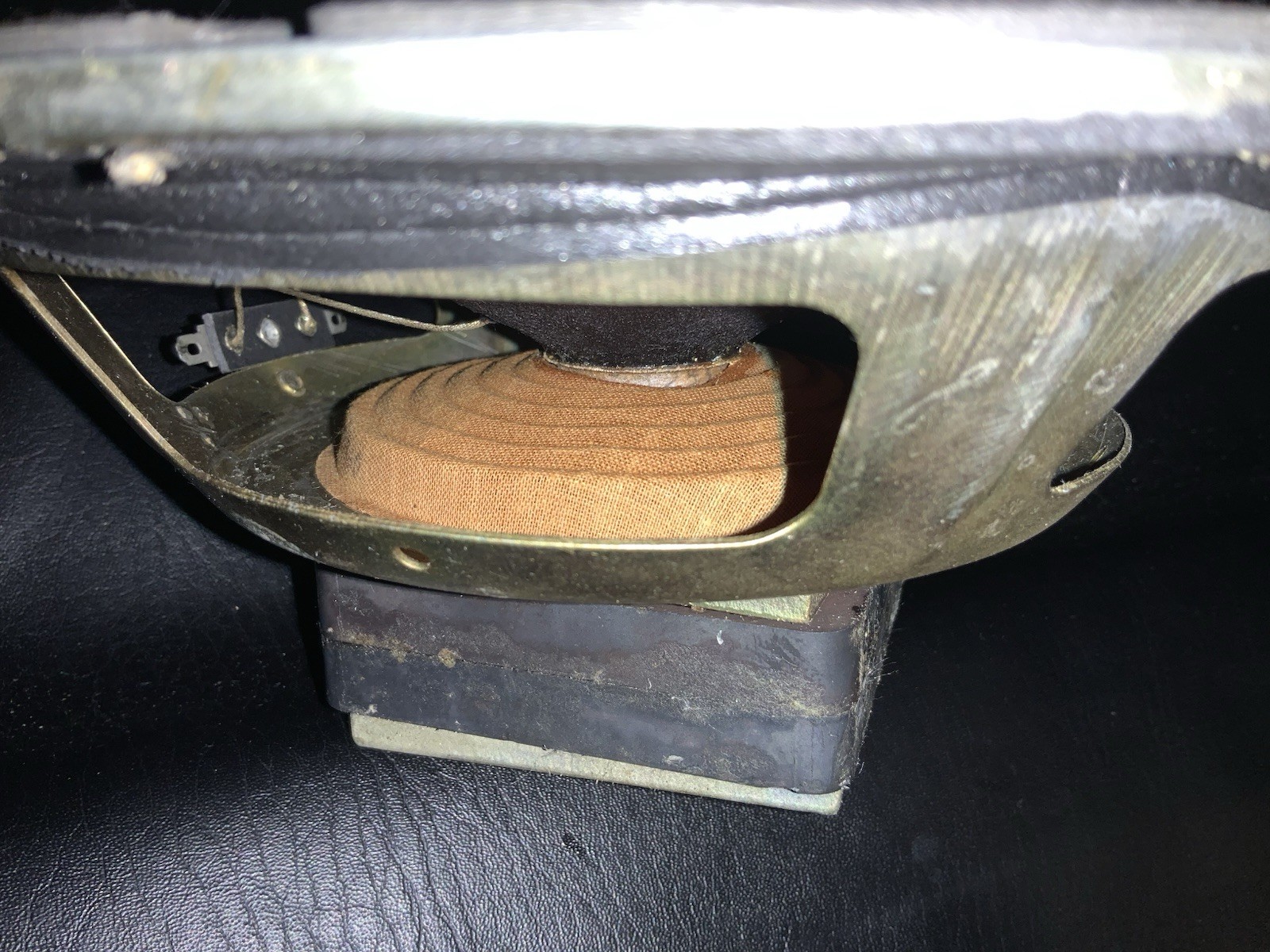 EPI Epicure 100V Floor Speakers Wooden Vinyl W/New EPI WOOFERS Must Read & Video - Image 14
