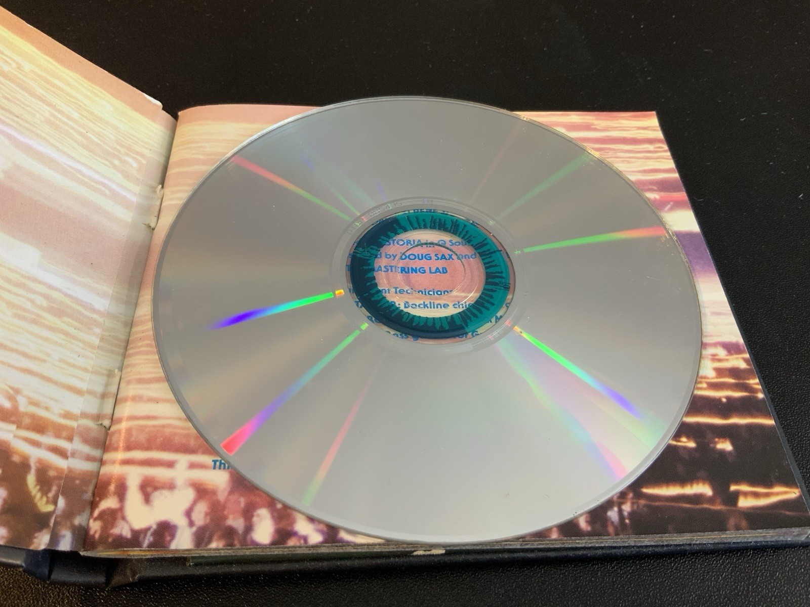 Lot of 4 Pink Floyd CDs - Relics, Animals, The Division Bell, Momentary Lapse - Image 10