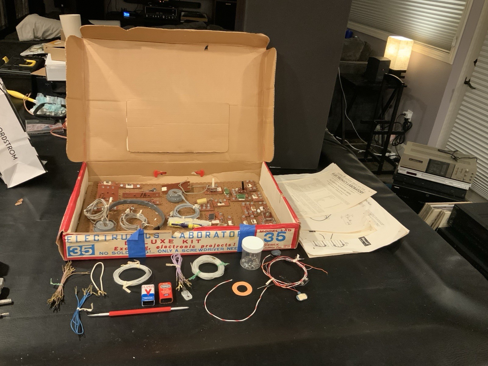 Vintage Superex Electronics Laboratory 35 Exciting Electronic Projects! RARE SEE - Image 8
