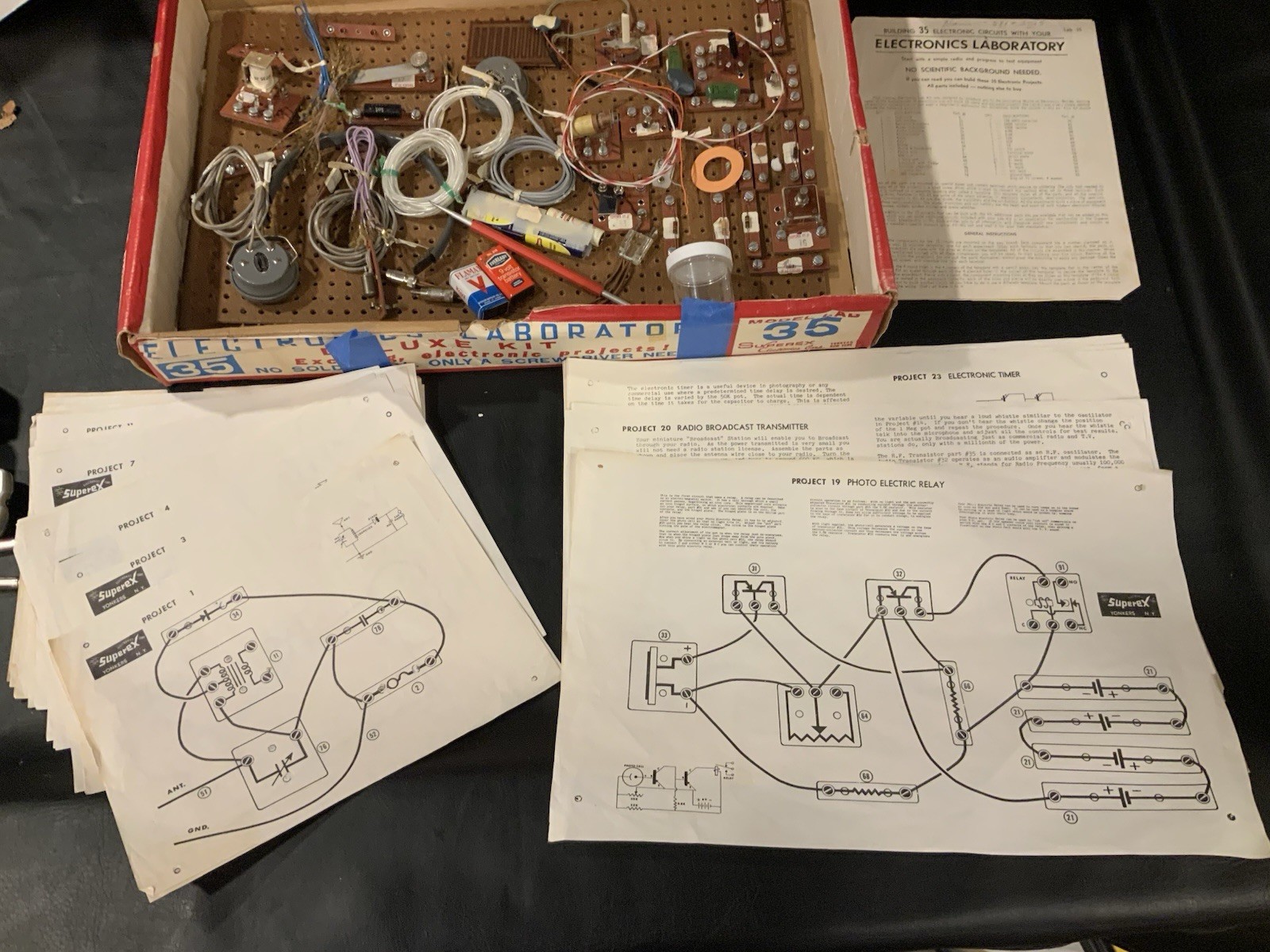 Vintage Superex Electronics Laboratory 35 Exciting Electronic Projects! RARE SEE - Image 18