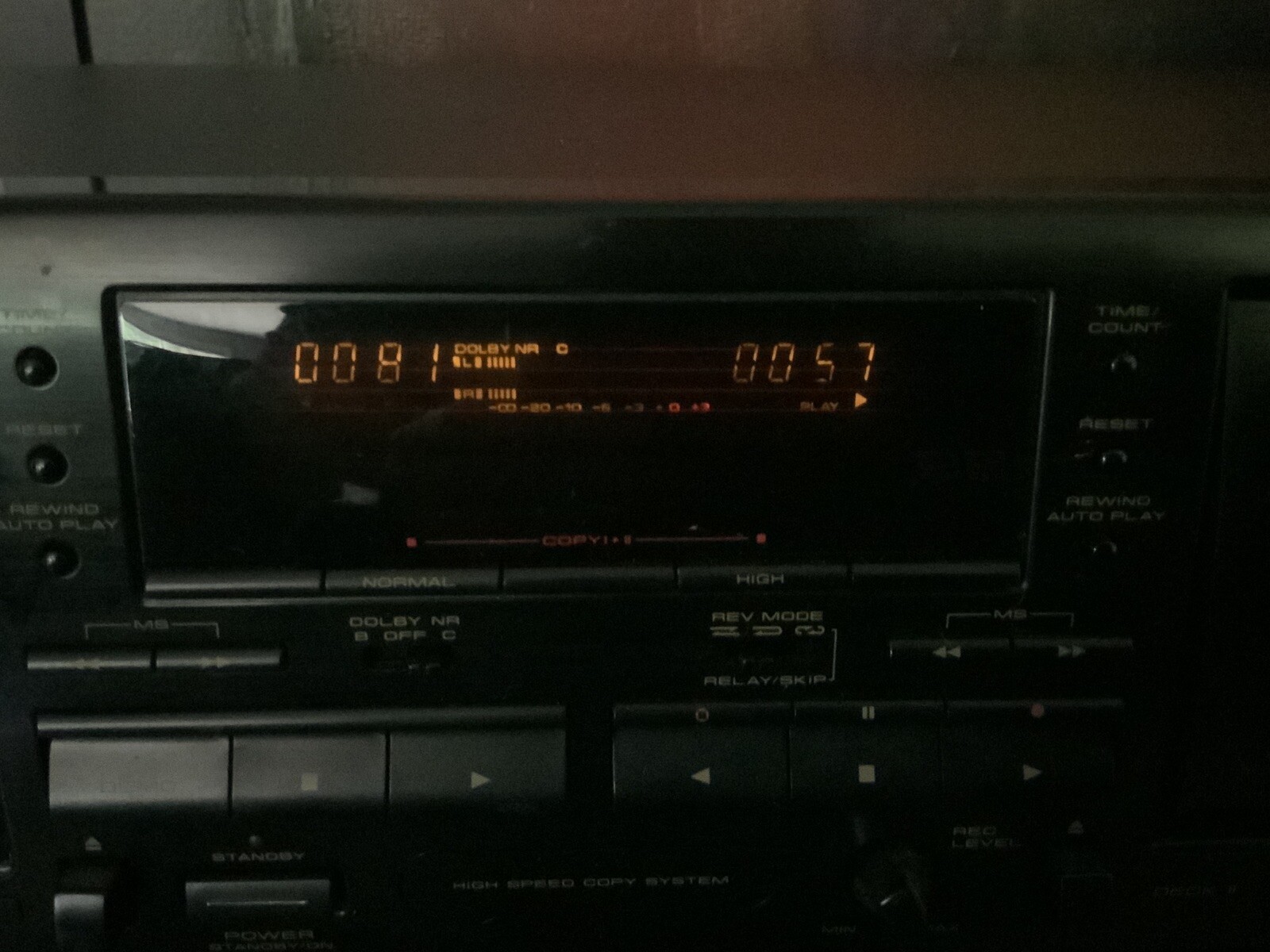 Pioneer CT-W403R Dual Cassette, Auto Reverse, Dolby B & C, HX Pro READ - Image 2