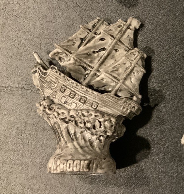 Pirates of the Caribbean Grey Rook Chess Piece Part At Worlds End 2006