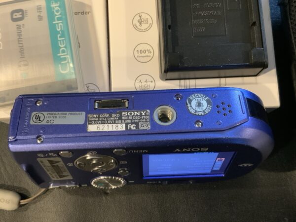 Sony Cyber-Shot DSC-P100 5.1MP Digital Camera RARE BLUE Tested See Pics - Image 11