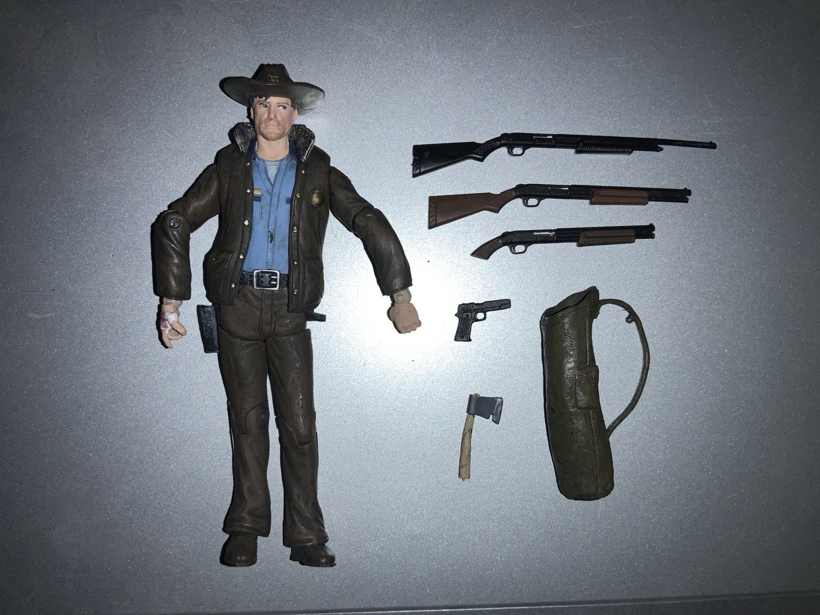The Walking Dead Sheriff Rick Grimes Action Figure McFarlane + Accessories - Image 2
