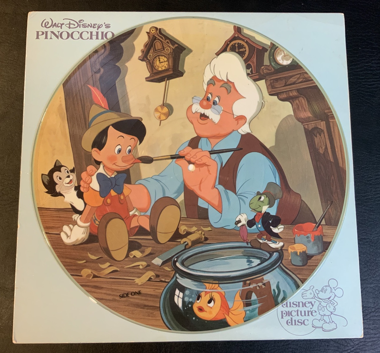 2 Vintage Walt Disney Picture Disc Pinocchio & The Fox and the Hound Vinyl NICE - Image 5