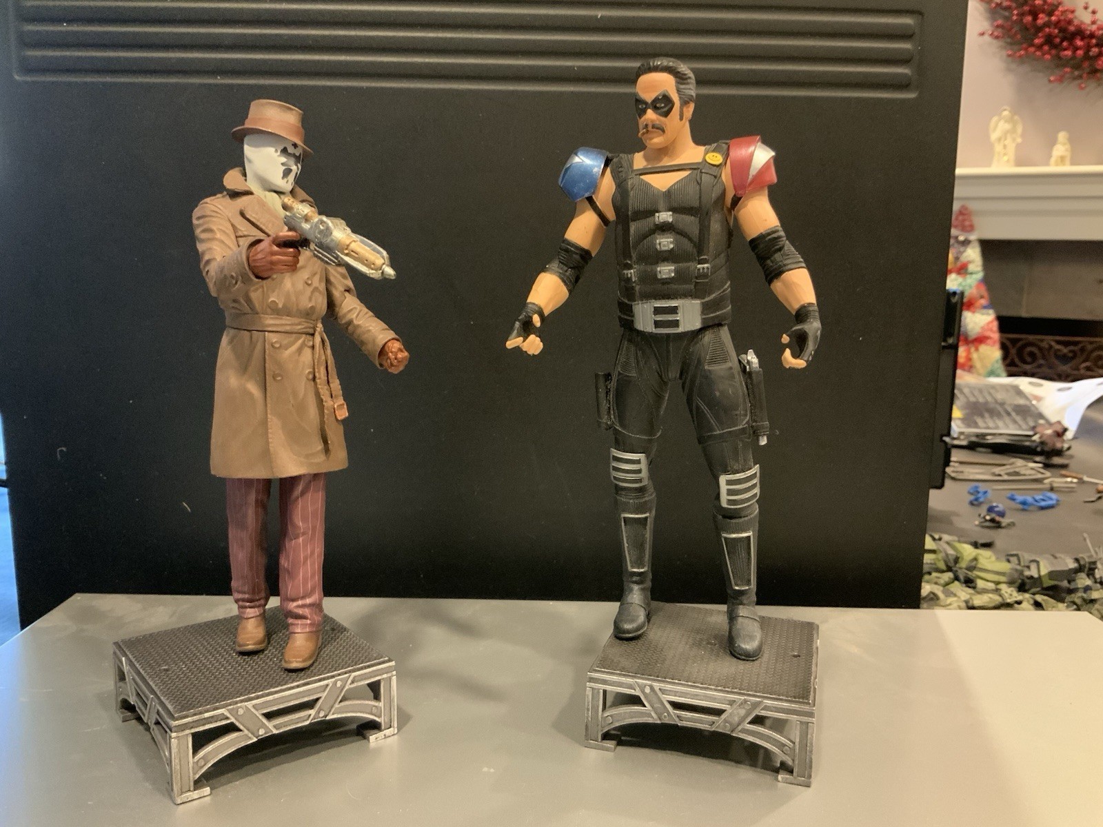 WATCHMEN DC Direct Loose 2 Figure Lot | Comedian & Rorschach See Pics